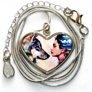 Колье с кулоном сердце 