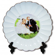 Тарелка фарфоровая волнистый край, 21см